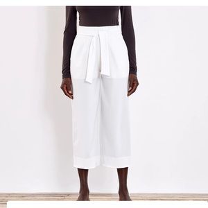 ADAY White Crop Pants Size Small